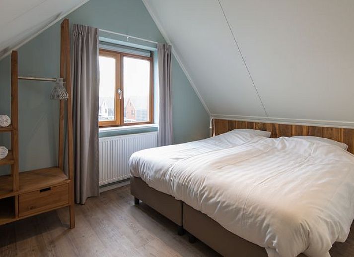 Buitenkant van De Reeuwijkse Plassen, 6-persoons waterwoning in Reeuwijk, ideaal voor natuurliefhebbers.