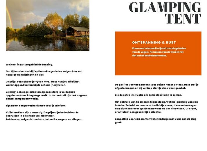 Keukenruimte in Huisje in Reeuwijk, een vakantiehuis in het Groene Hart, Zuid-Holland, met uitzicht op de omliggende natuur.