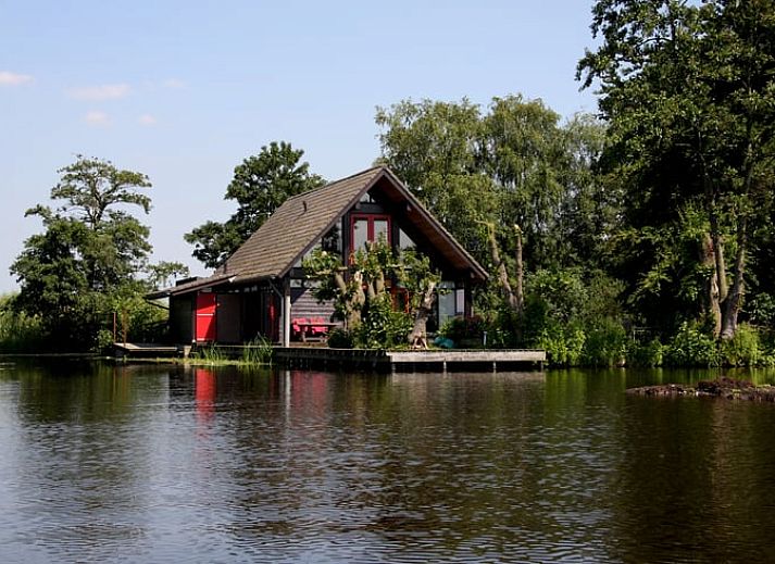 Ferienhaus in Reeuwijk, am Wasser im Gruenen Herzen der Provinz Suedholland gelegen, umgeben von Natur und Ruhe.
