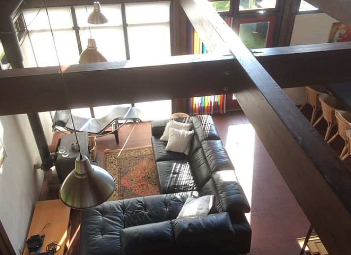 Charmantes Ferienhaus in Reeuwijk mit grosser Veranda, gelegen im gruenen Herzen von Suedholland, ideal fuer Naturliebhaber.