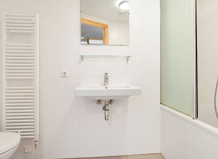 Unterkunft 670843 - Bungalow Groene hart - De Reeuwijkse Plassen | 12-persoons waterwoning - Ravensberg