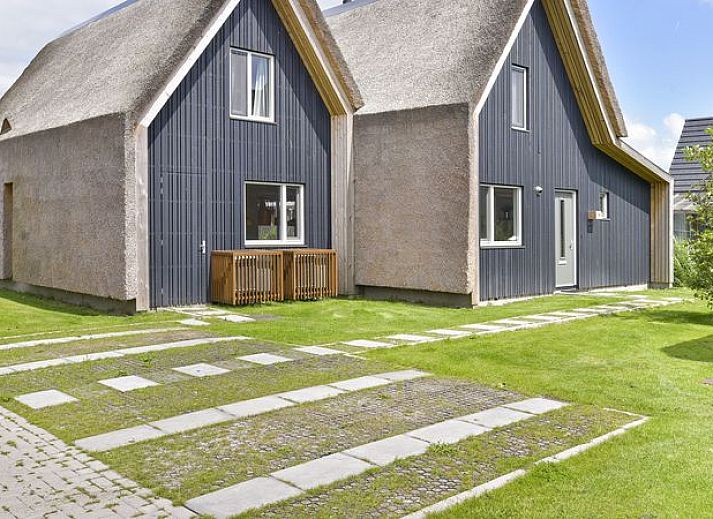 Verblijf 670845 • Bungalow Groene hart • De Reeuwijkse Plassen | 10-persoons waterwoning - De Venen | 