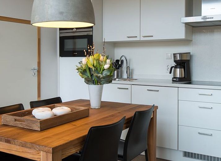 Guest house 670846 - Bungalow Groene hart - De Reeuwijkse Plassen | 4-persoons waterwoning - Extra toega