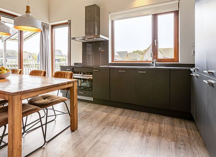Unterkunft 670852 - Bungalow Groene hart - De Reeuwijkse Plassen | 12-persoons waterwoning | 12C