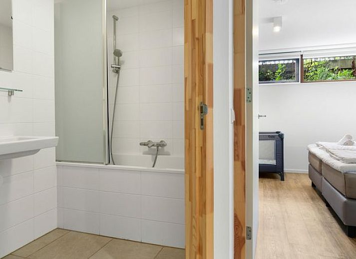 Unterkunft 670852 - Bungalow Groene hart - De Reeuwijkse Plassen | 12-persoons waterwoning | 12C