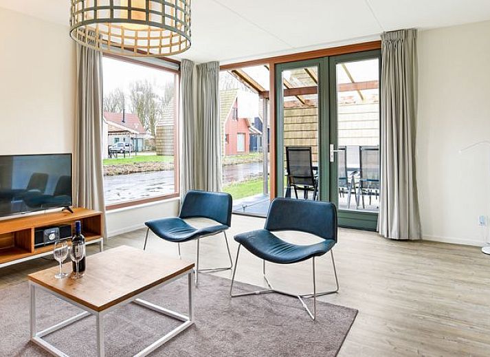 Guest house 670856 - Bungalow Groene hart - De Reeuwijkse Plassen | 6-persoons waterwoning | 6C2