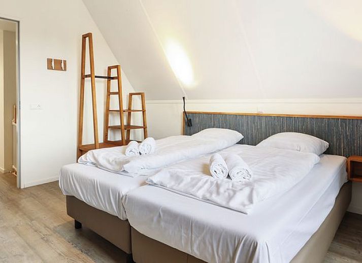 Guest house 670856 - Bungalow Groene hart - De Reeuwijkse Plassen | 6-persoons waterwoning | 6C2