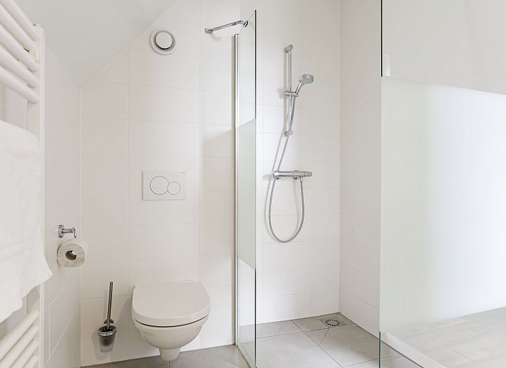 Verblijf 670868 - Bungalow Groene hart - De Reeuwijkse Plassen | 2-persoons waterwoning | 2C