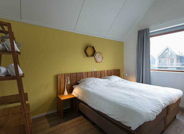 Verblijf 670874 - Bungalow Groene hart - De Reeuwijkse Plassen | 10-persoons waterwoning - De Venen |