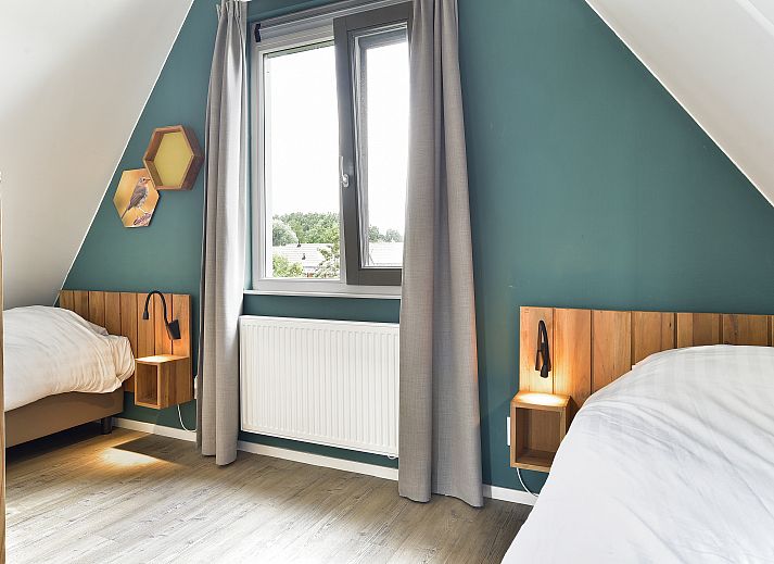 Verblijf 670874 - Bungalow Groene hart - De Reeuwijkse Plassen | 10-persoons waterwoning - De Venen |