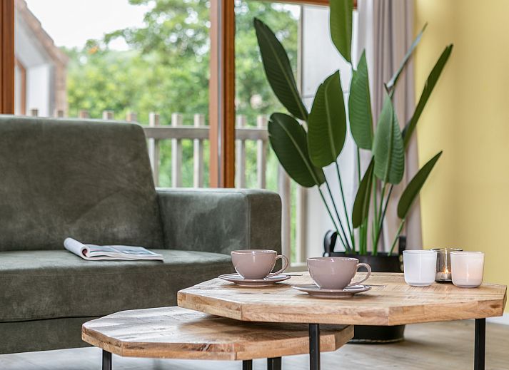 Guest house 670874 - Bungalow Groene hart - De Reeuwijkse Plassen | 10-persoons waterwoning - Ravensberg