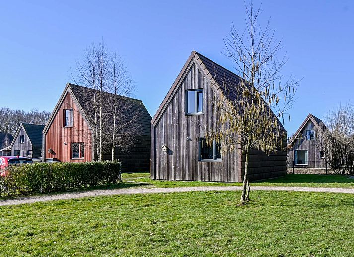 Detached house in Reeuwijk, vacation home in Green Heart, South Holland with views of surrounding nature.