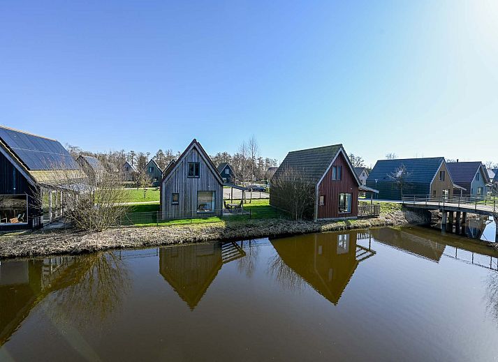 Detached house in Reeuwijk, vacation home in Green Heart, South Holland with views of surrounding nature.