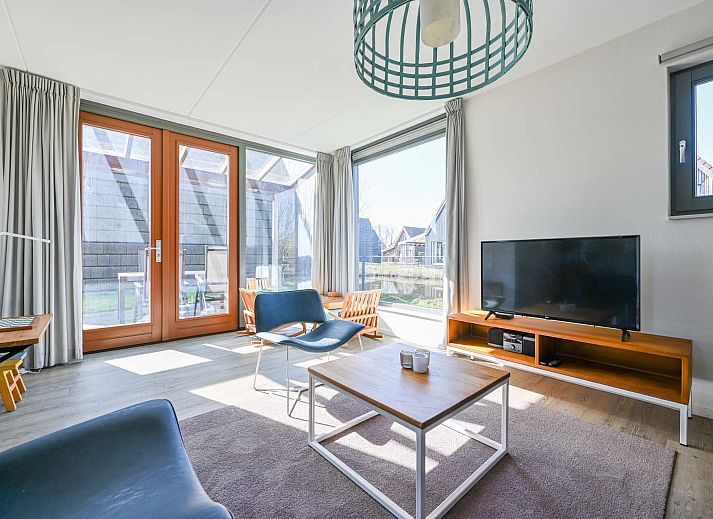 Detached house in Reeuwijk, vacation home in Green Heart, South Holland with views of surrounding nature.