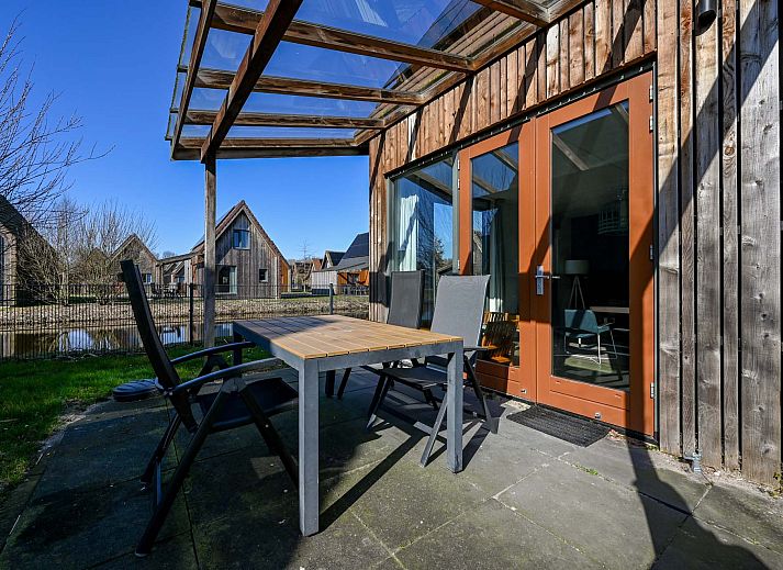 Modern living room in detached house in Reeuwijk, vacation home in Green Heart, South Holland.
