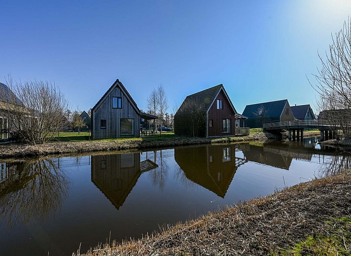 Modern living room in detached house in Reeuwijk, vacation home in Green Heart, South Holland.