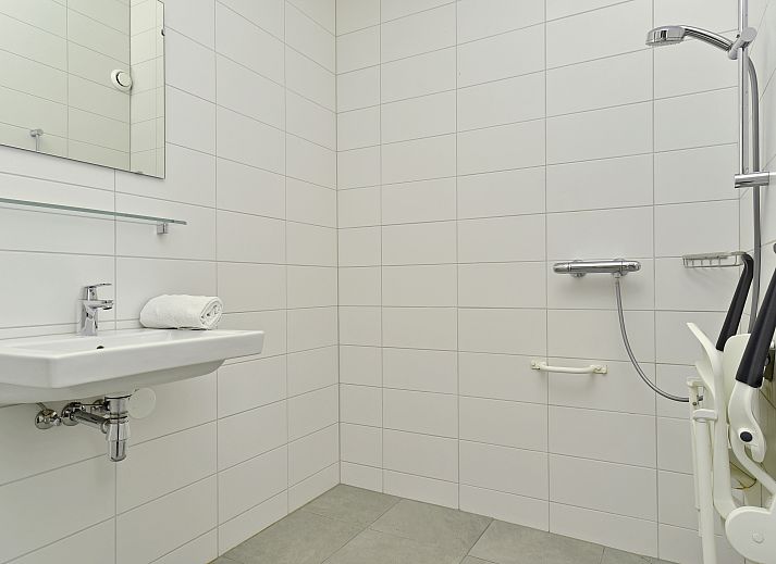 Unterkunft 670877 - Bungalow Groene hart - De Reeuwijkse Plassen | 20-persoons waterwoning - Wijk en Wo