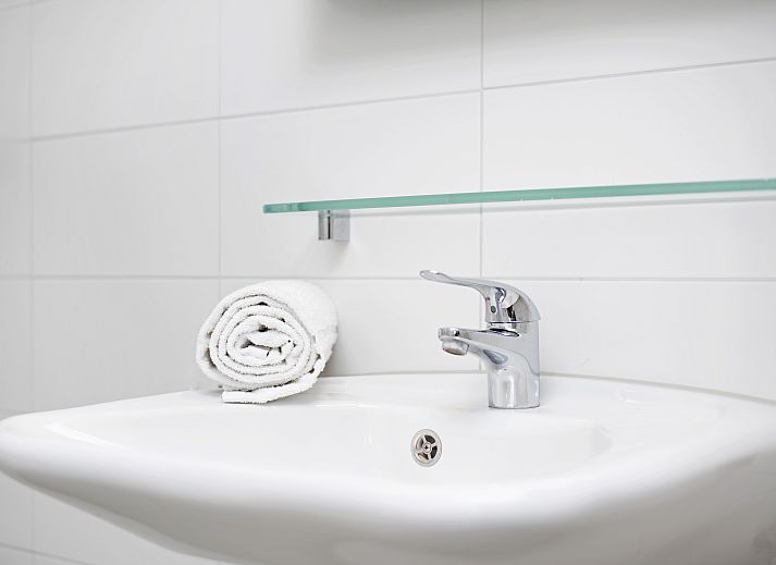 Unterkunft 670880 - Bungalow Groene hart - De Reeuwijkse Plassen | 4-persoons waterwoning - Extra toega