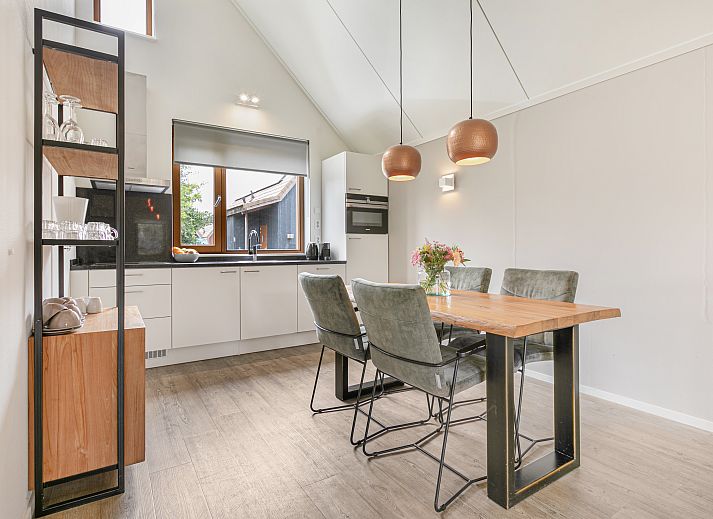 Verblijf 670881 - Bungalow Groene hart - De Reeuwijkse Plassen | 4-persoons waterwoning - Broekvelden