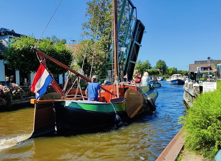Stilvolles Wohnzimmer von Huisje in Nieuwveen, Ferienhaus in Green Heart, Suedholland.