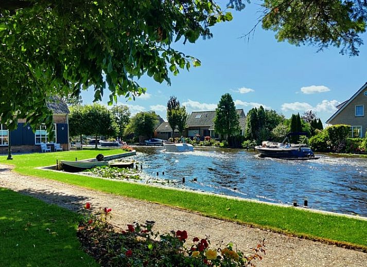 Stilvolles Wohnzimmer von Huisje in Nieuwveen, Ferienhaus in Green Heart, Suedholland.