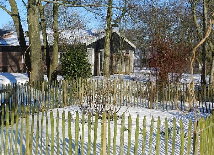 Moderne binnenruimte van Vakantiehuis in Hazerswoude Dorp, ideaal voor ontspanning.