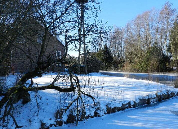 Moderne binnenruimte van Vakantiehuis in Hazerswoude Dorp, ideaal voor ontspanning.
