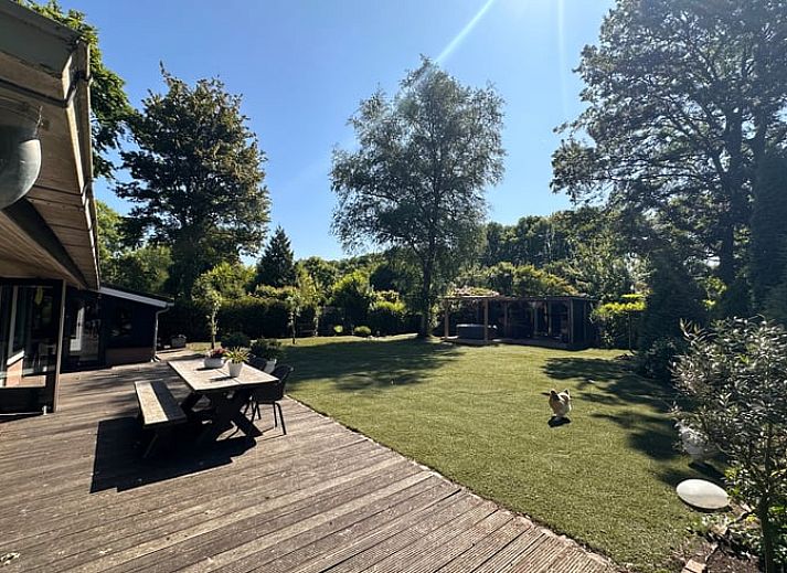 Geraeumige Terrasse im Huisje in Zevenhoven, Ferienhaus in Groene Hart, Suedholland