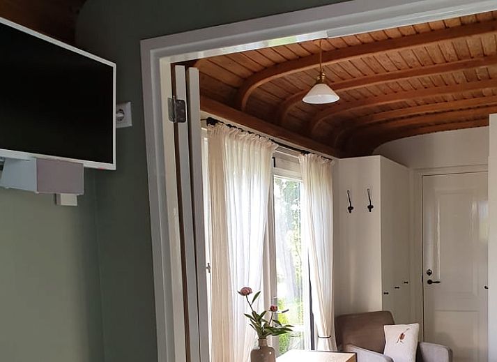 Holzlager im Haus in Haastrecht, Ferienhaus in Suedholland, ideal fuer einen gemuetlichen Abend am Holzofen.