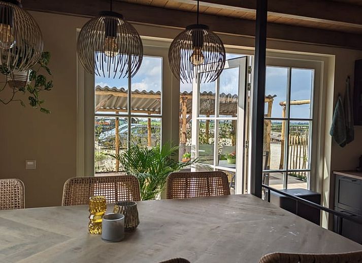 Gemuetliche Veranda in Cottage in Bodegraven, Ferienhaus im Gruenen Herzen, Suedholland.