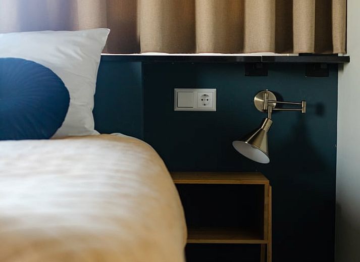 Modernes Wohnzimmer in Cottage in Bodegraven, Ferienhaus im Gruenen Herzen.