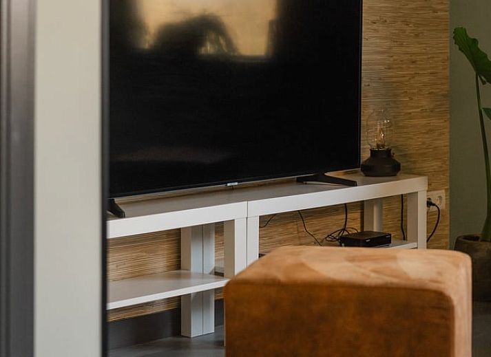 Vakantiehuisje in Bodegraven met zonnige veranda, ideaal voor ontspanning in het Groene Hart van Zuid-Holland.