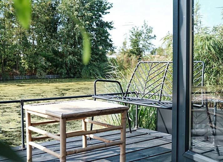Ferienhaus in Boskoop Ferienhaus mit moderner Architektur in Green Heart, Suedholland.