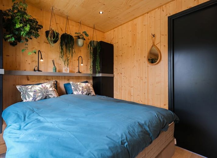 Stilvoller Eingang zum Ferienhaus Huisje in Boskoop in Groene Hart, Suedholland.