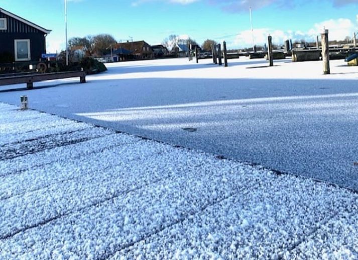 Interior of Cottage in Oud Ade, bright interior with views of nature, South Holland.