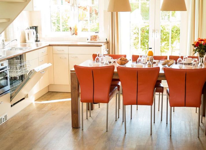 Unterkunft 6801110 - Ferienhaus Noordzeekust - Vakantiehuis mit Wallbox