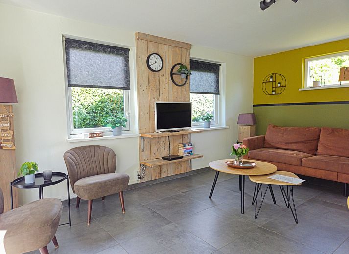 Guest house 6801145 - Bungalow Noordzeekust - Bungalow 5-persoons
