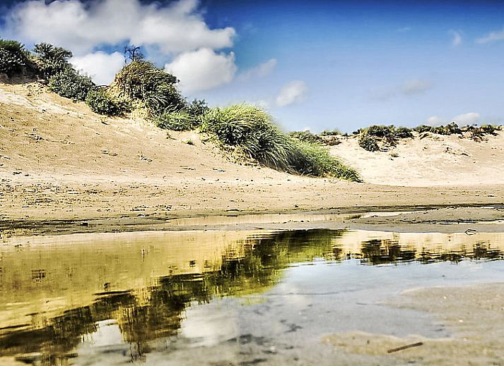 Moderne keuken in Vakantiehuis Stern Comfort, Noordwijk, Noordzeekust, Zuid-Holland.