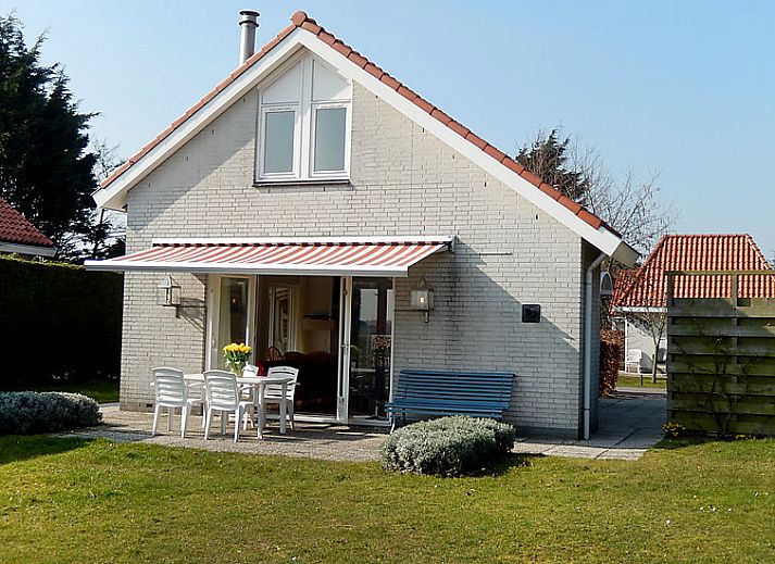 Guest house 680130 • Holiday property Noordzeekust • Vakantiehuis de Witte Raaf 