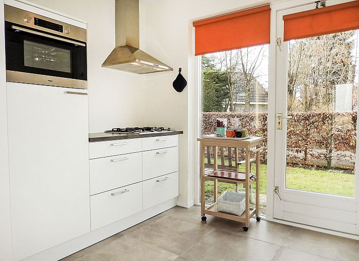 Ferienhaus Stern Comfort in Noordwijk, Nordseekueste, Suedholland mit sonniger Terrasse und grossem Garten.