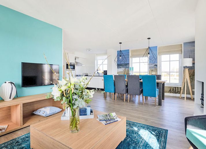 Vakantiehuis Tapuit 6 in Noordwijk, Zuid-Holland, met rieten dak en ruime tuin aan de Noordzeekust.