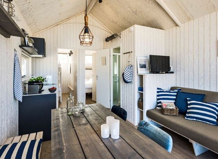 Unterkunft 6804123 - Ferienhaus Noordzeekust - 5 pers. Haagsestrandhuisje.