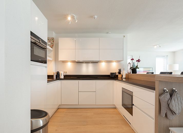 Guest house 6804136 - Apartment Noordzeekust - Scheveningen Harbour 72A