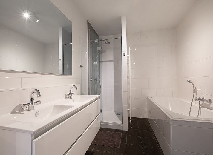 Guest house 6804136 - Apartment Noordzeekust - Scheveningen Harbour 72A