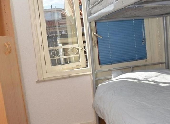 Unterkunft 680808 - Ferienhaus Noordzeekust - Vakantiehuis "Emmastraat" mit Terrasse