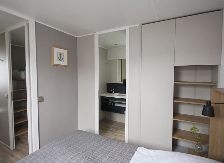 Veranda von Mobil home Beachhome in Ouddorp, ideal zum Entspannen an der frischen Luft von Goeree-Overflakkee, Suedholland.