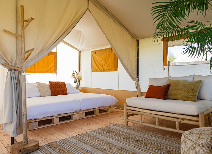 Guest house 690105 - Tent house Voorne Putten/Hoekse waard - Safaritent Lodge (inclusief ontbijt)