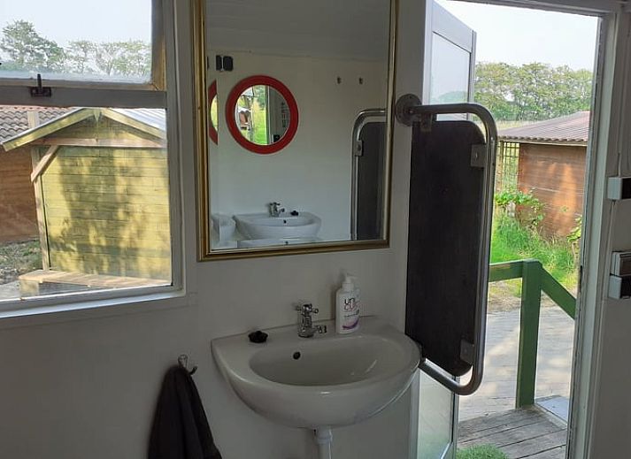 Verblijf 690330 - Vakantiewoning Voorne Putten/Hoekse waard - Huisje in Simonshaven