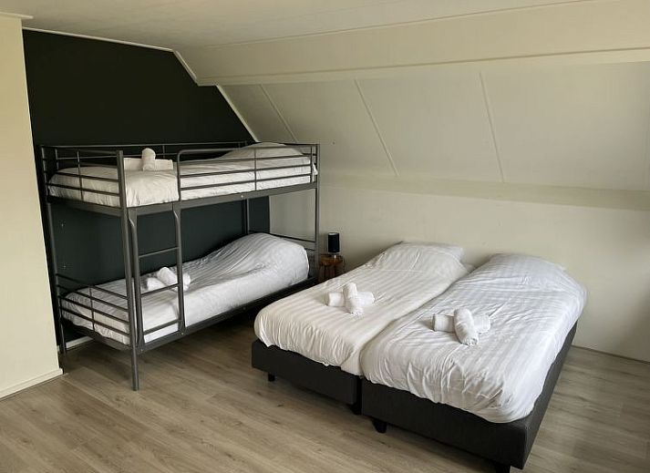 Unterkunft 6904110 - Ferienhaus Voorne Putten/Hoekse waard - Vakantiehuis Groepsaccommodatie 12
