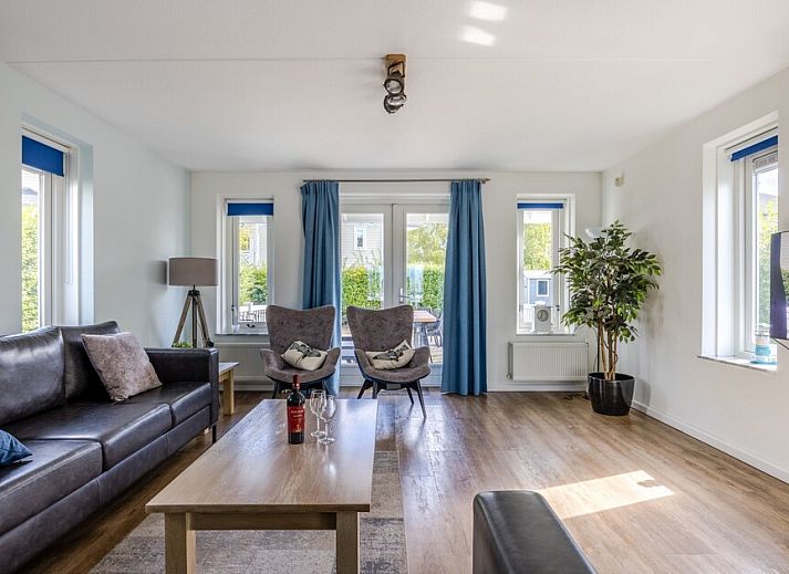 Guest house 690413 - Bungalow Voorne Putten/Hoekse waard - CF Comfort